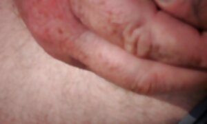 ستاره پورنو بالغ به عنوان هدیه معشوقه دریافت کرد و او فیلم سکس سگ ها را بدرقه کرد