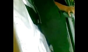 خاردار لاتین خاردار عاشق چسباندن نوک سفت بر عکس کیرو کوس ایرانی روی آلت تناسلی خونسردی دوست پسر او است
