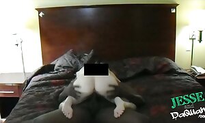 ستاره پورنو بالغ به دوست دختر جوان کمک می کند تا از عکس سکس جنده ها فالوس خونسردی انسان لذت ببرد