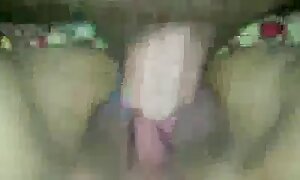 مرد با نگاهی به یک فنجان چای ، دوست دختر خود را برای رابطه جنسی عکس ها و فیلم های سکسی ارسال کرد